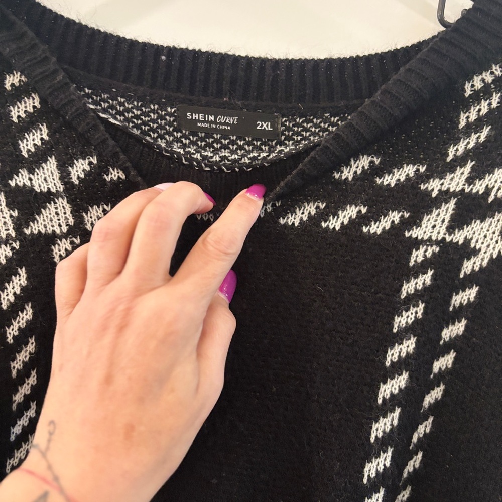 SHEIN Black and White Plaid Sweater